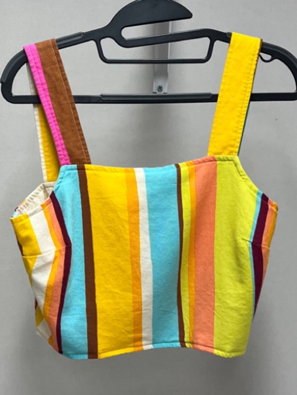 Gianni Bini Yellow Multi-Stripe Crop Tank Medium